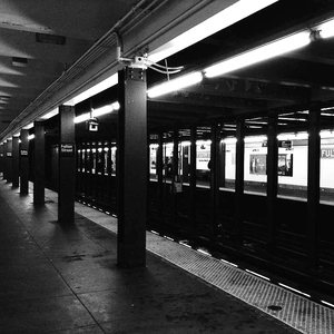 礼堂光拍的艺术片叫什么
